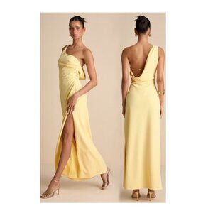 Lulus Maevyn Light Yellow Cowl Back Column Maxi Dress Size Small New NWT